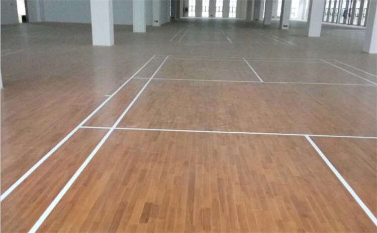 學(xué)校體育木地板多少錢一平？