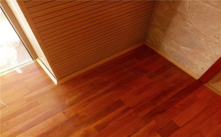 拼接板舞蹈房木地板一般多少錢？