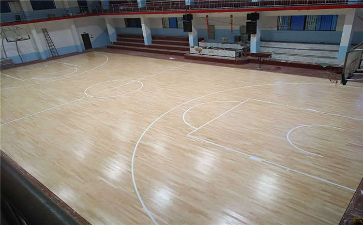 五角楓體育館木地板單層龍骨結構